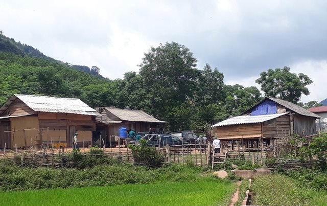 b2.-ngan-sach-trung-uong-ho-tro-toi-da-40-trieu-dongho-de-xay-dung-01-can-nha-theo-phong-tuc-tap-quan-cua-dia-phuong-bao-dam-3-cung-nen-cung-khung-tuong-cung-mai-cung.jpg