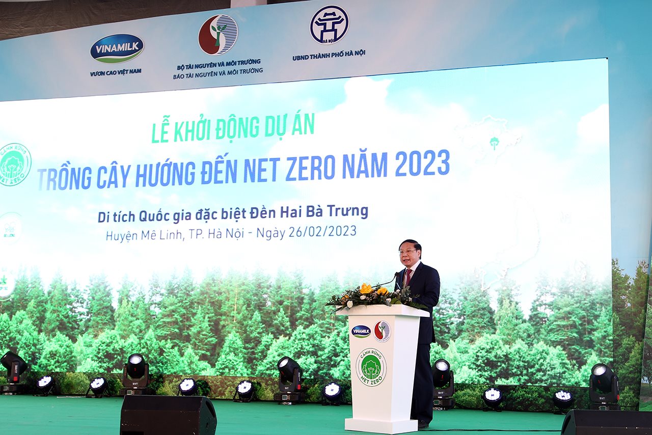 small_ptt-tran-hong-ha_7.jpg