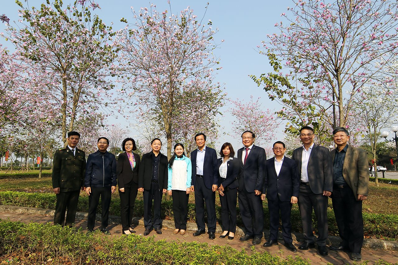 small_pttg-tran-hong-ha_15.jpg