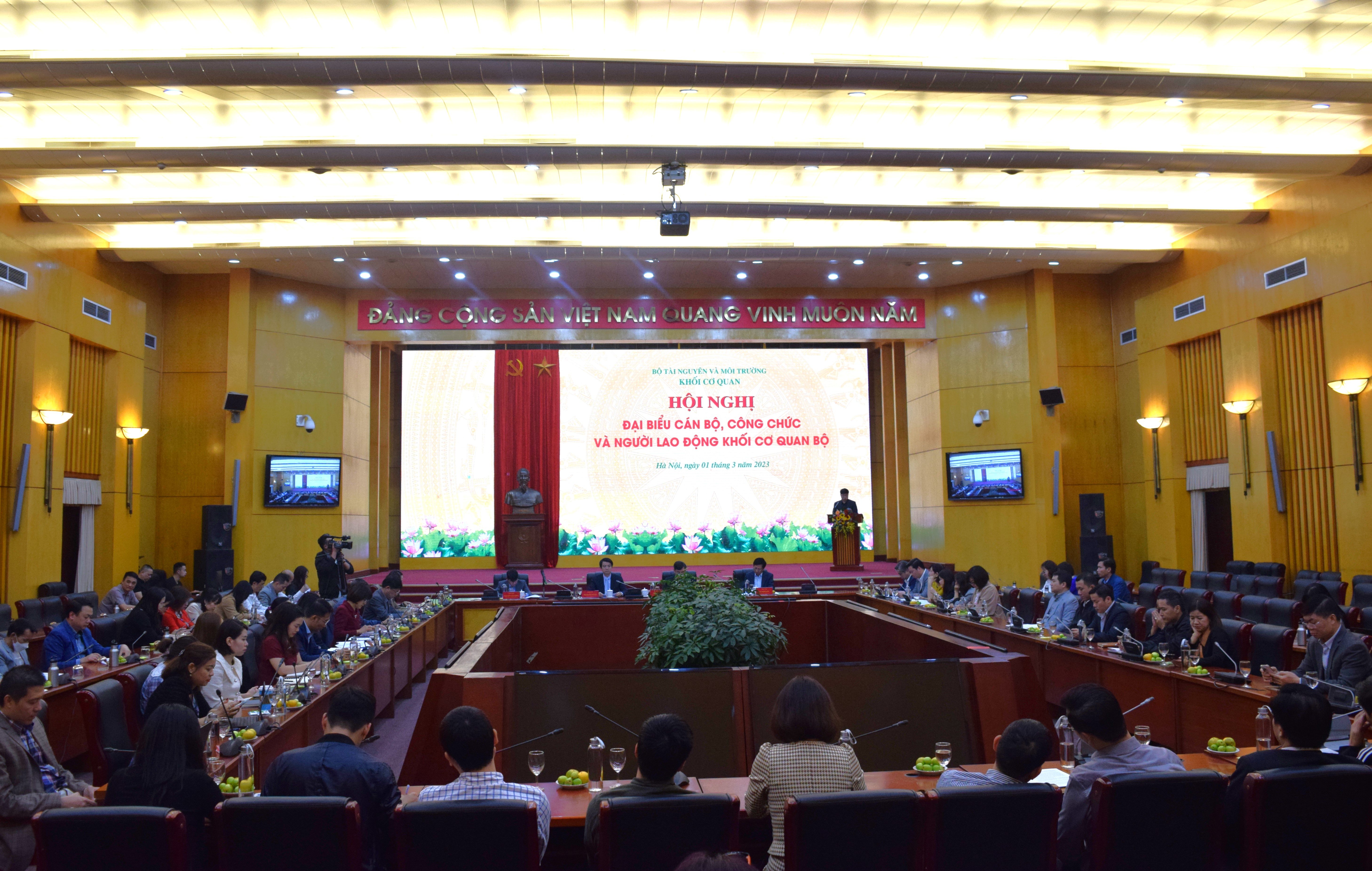 anh-2(2).jpg