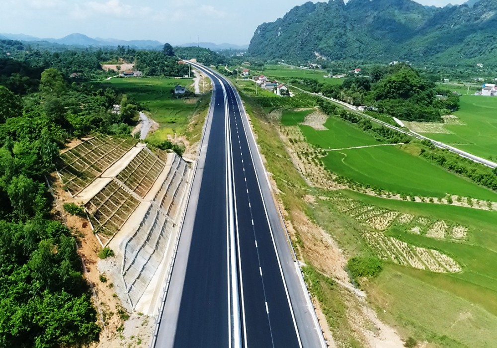 Chuyển mục đích sử dụng đất để thực hiện dự án đường giao thông - Ảnh 1. Chuyển mục đích sử dụng đất để thực hiện dự án đường giao thông - Ảnh 1.
