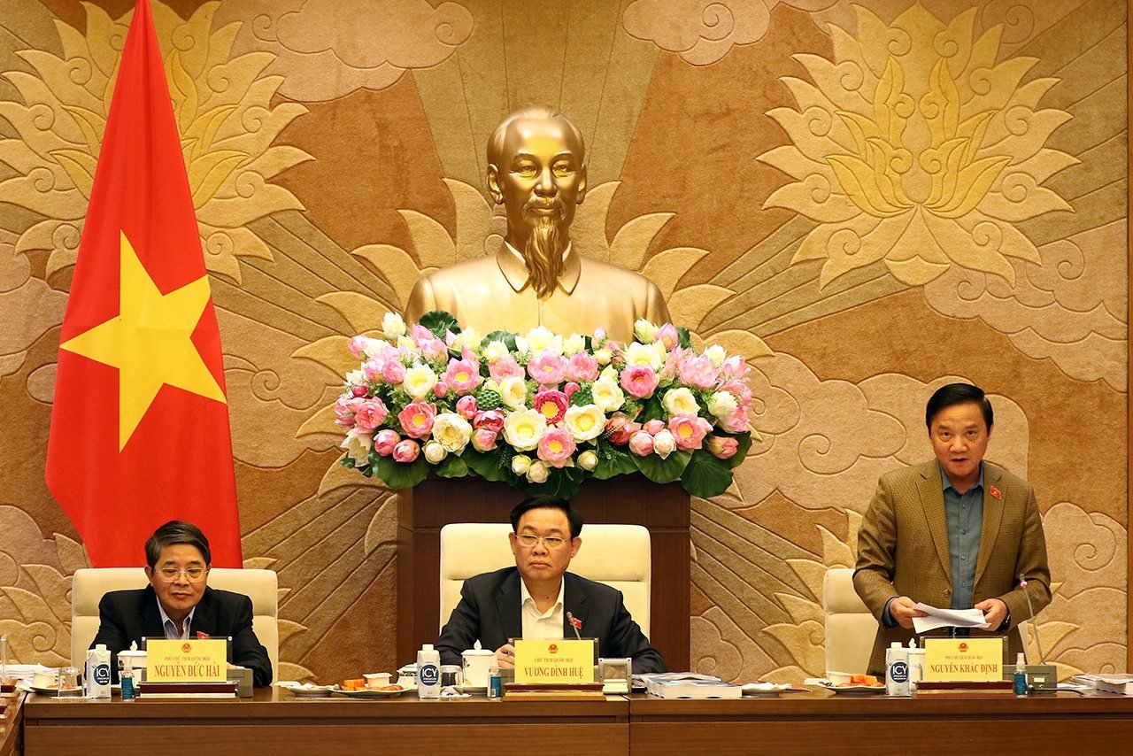 small_pctqh-dinh.jpg