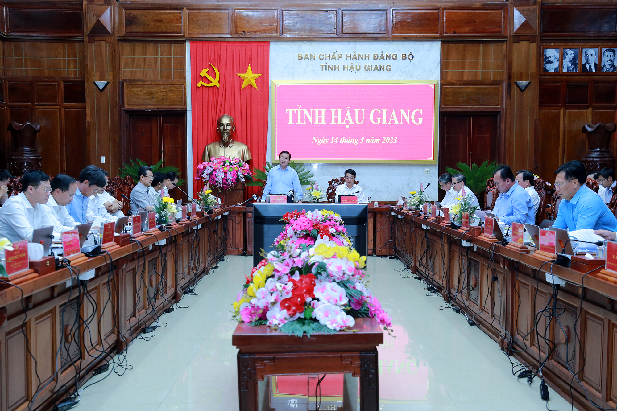 Bảo đảm đủ nguồn vật liệu đắp nền đường theo tiến độ các dự án cao tốc - Ảnh 4.