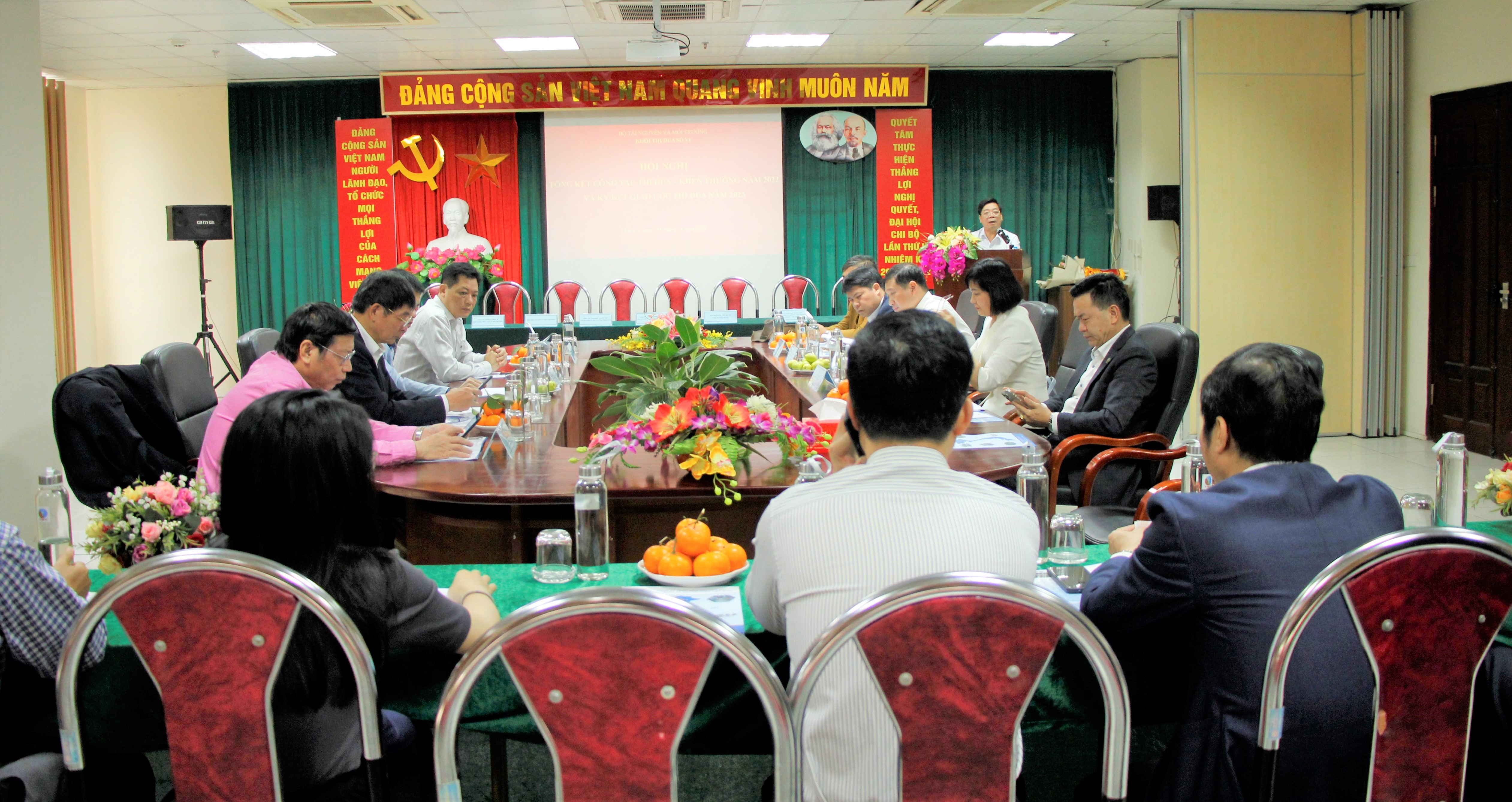 anh-toan-canh-1.jpg