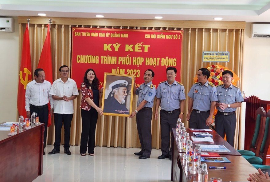 qn2.jpg