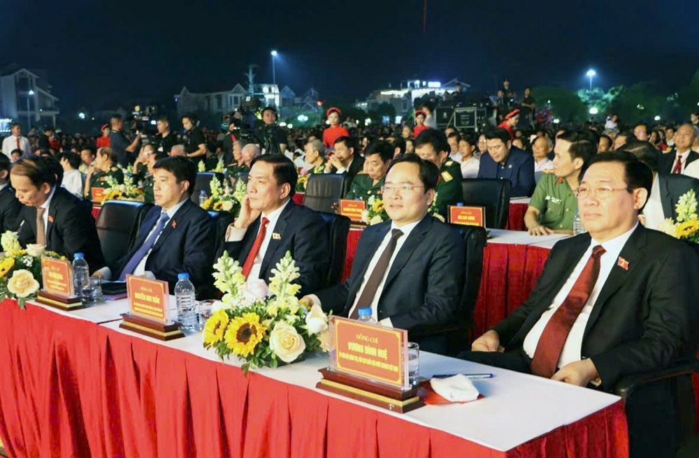 a-thuan-thanh-2.png