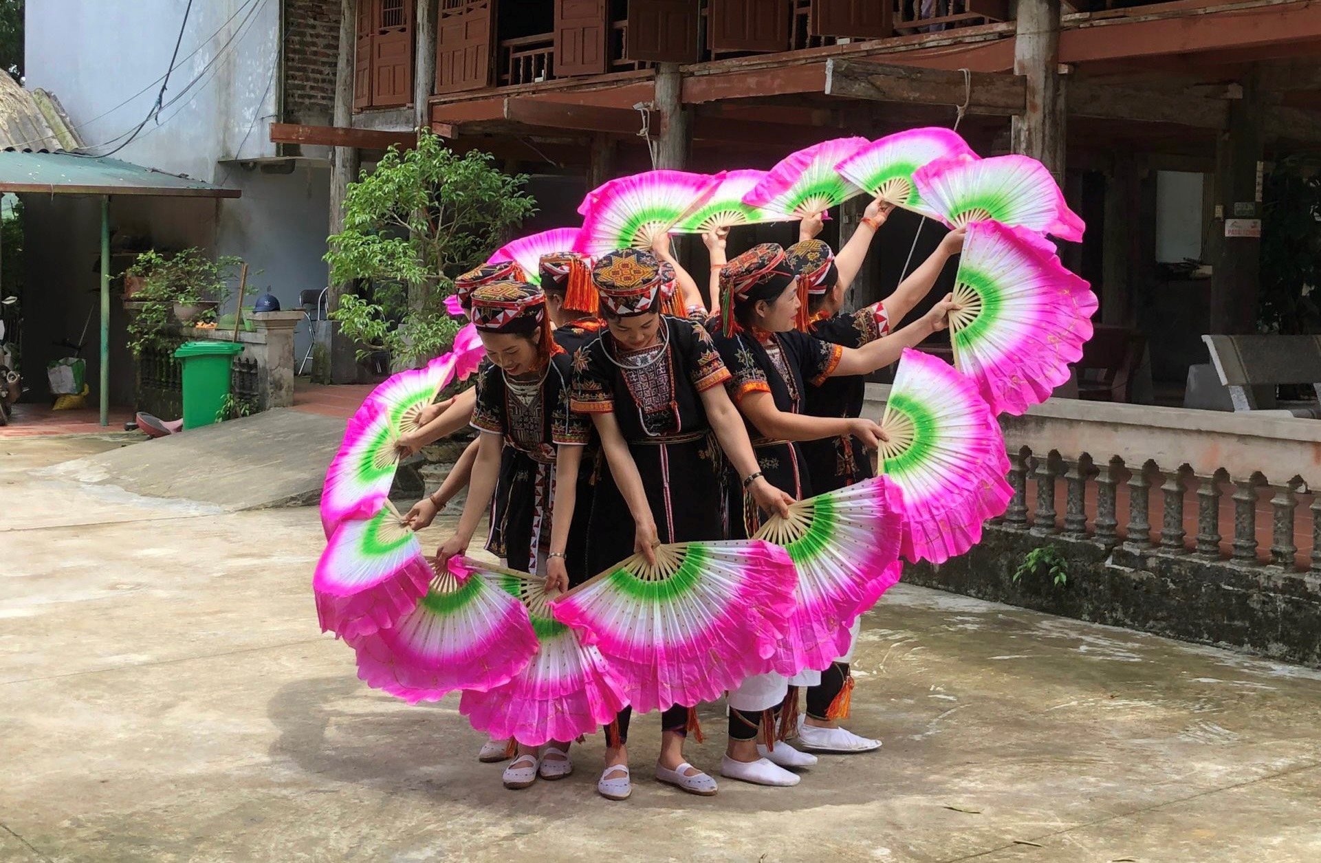 z4260652850099_df73d4b3239f27dbcf52574be2a33ee8.jpg