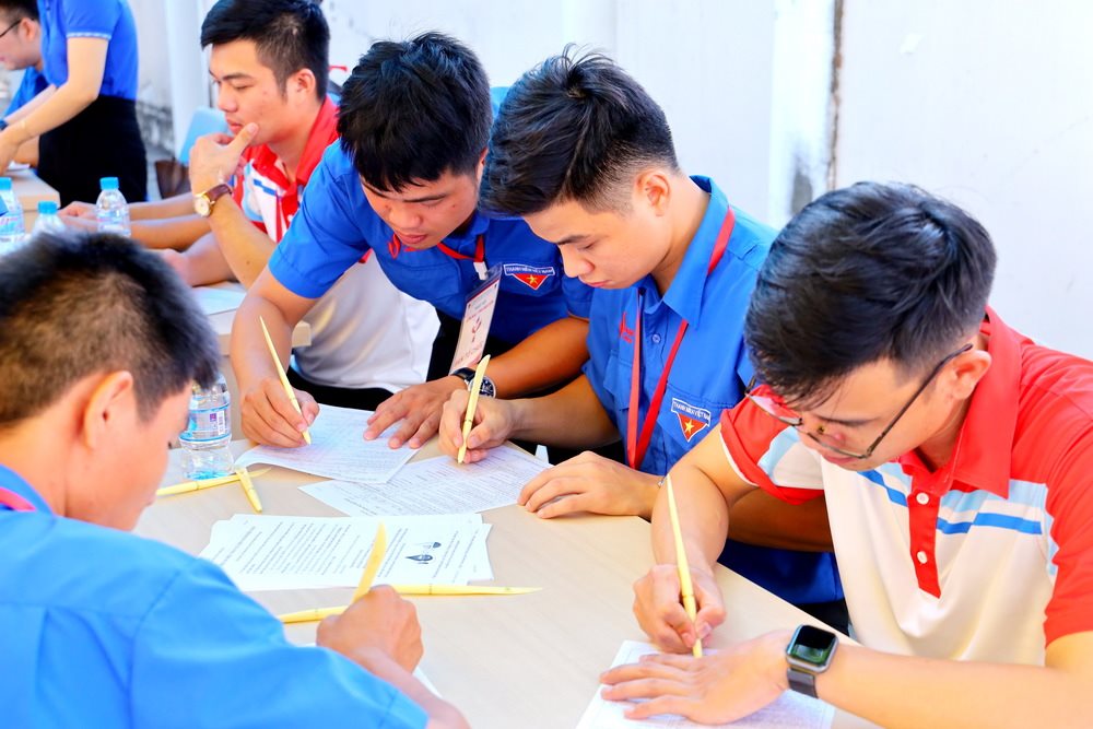 a1.-tich-cuc-dang-ky-hien-mau.jpg