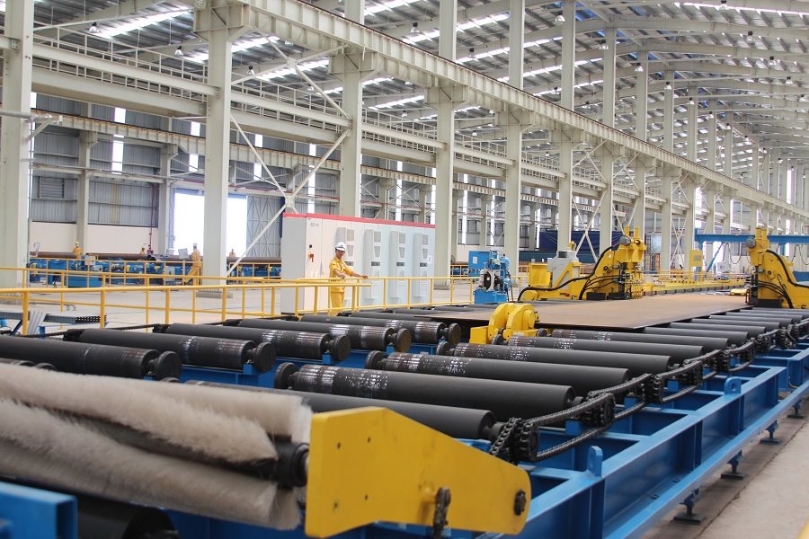 trong-nha-may-pvpipe.jpg