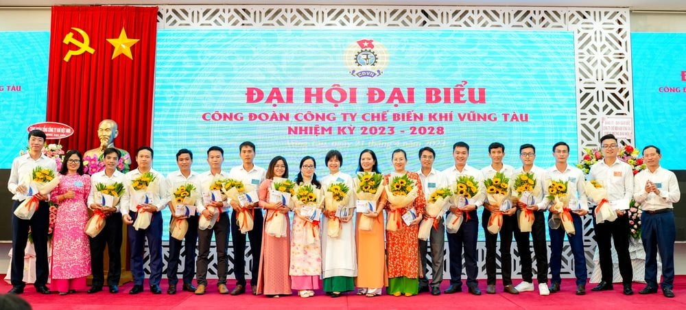 2.-khen-thuong-nld.jpg