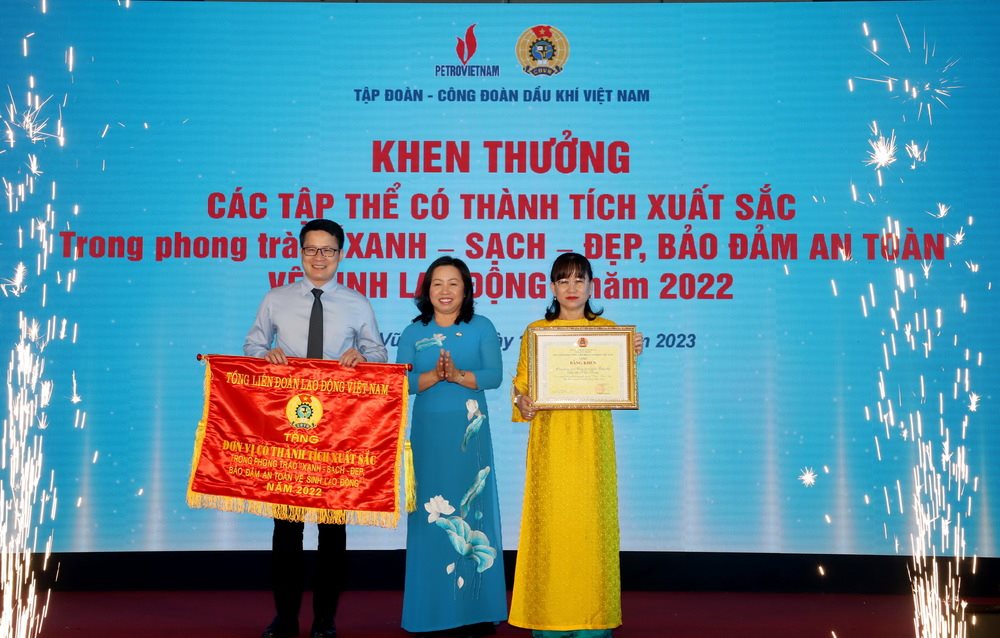1.-khp-tong-ldld-khen.jpg