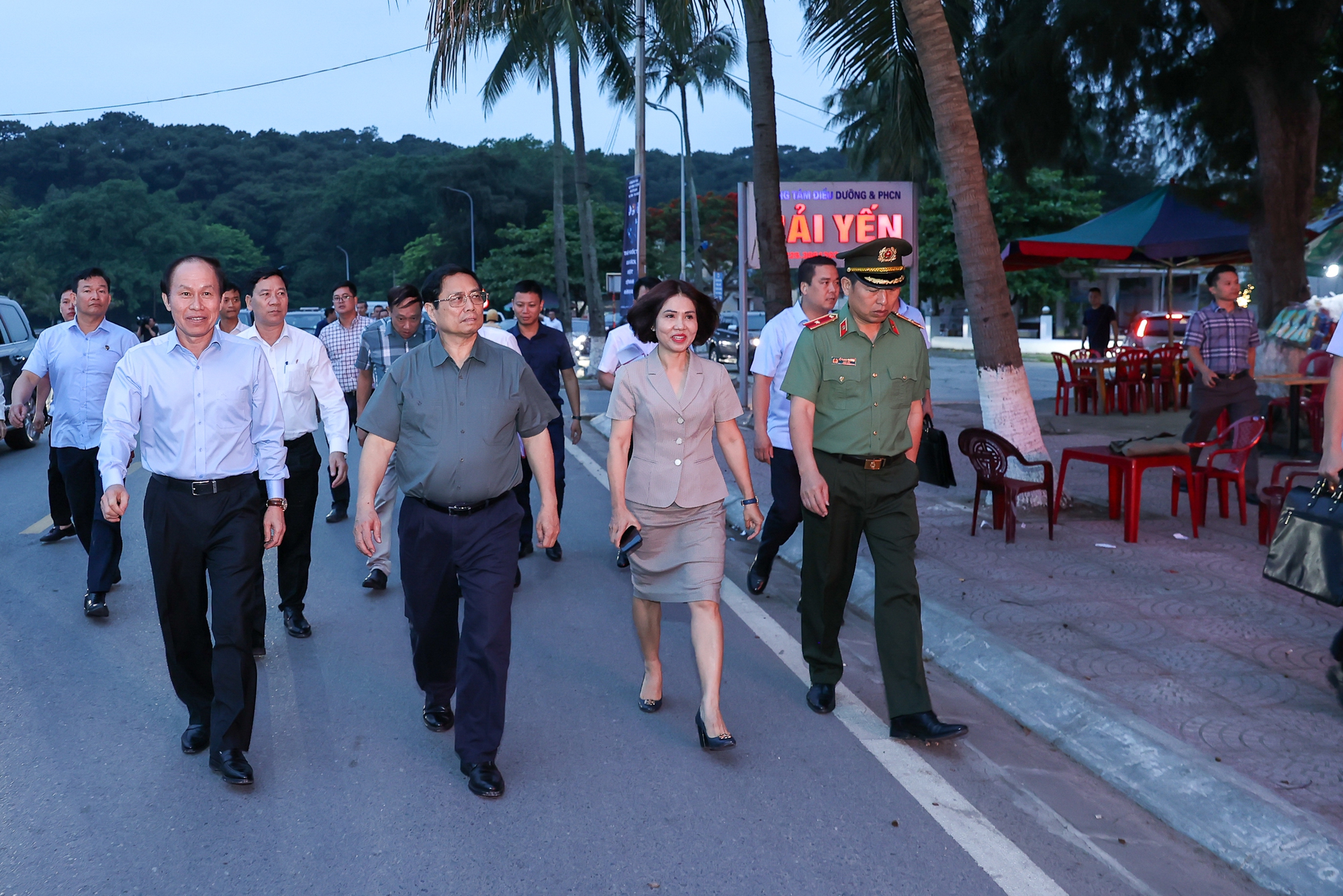 Thủ tướng kiểm tra, tháo gỡ vướng mắc cho các cảng biển, sân bay trọng điểm tại Hải Phòng - Ảnh 8.