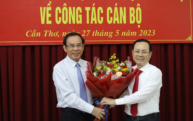 Bộ Chính trị điều động, chỉ định tân Bí thư Thành ủy - Ảnh 2.