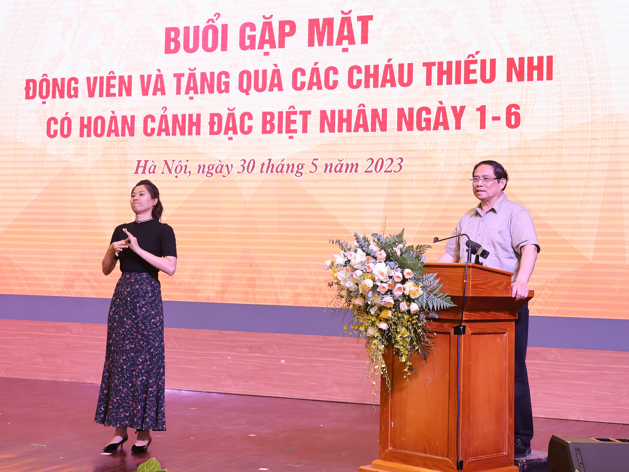 Thủ tướng: Truyền cảm hứng, tạo động lực để trẻ em có hoàn cảnh đặc biệt tự tin, bản lĩnh vươn lên - Ảnh 8.