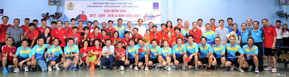 1.-tham-gia-giai-dau.jpg