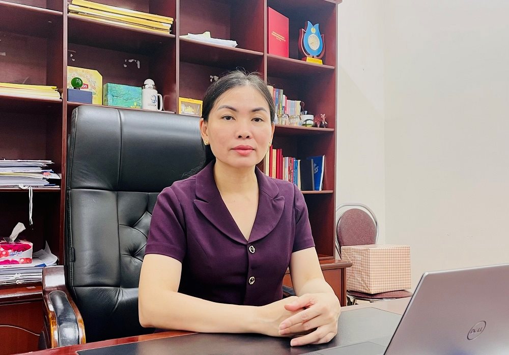 5-pho-chu-tich-ubnd-mai-son-hoang-thi-hong.jpg