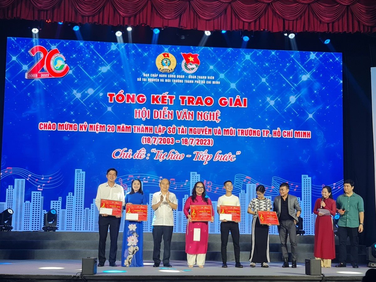 hoi-dien-van-nghe-hinh-4-5484.jpg