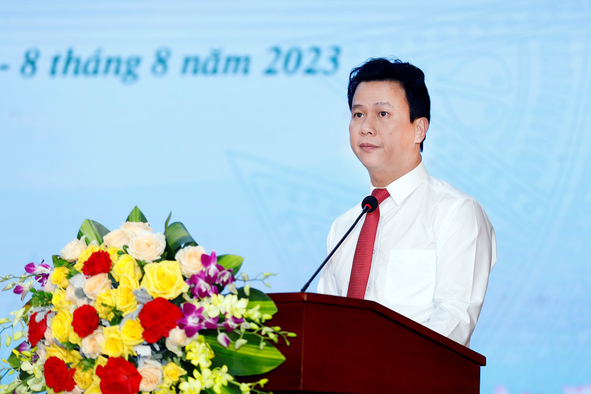 small_bt-phat-bieu.jpg