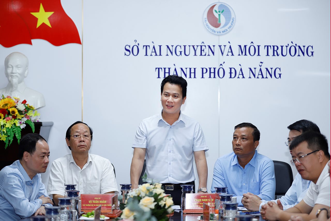 small_bt-phat-bieu-so-tnmt.jpg