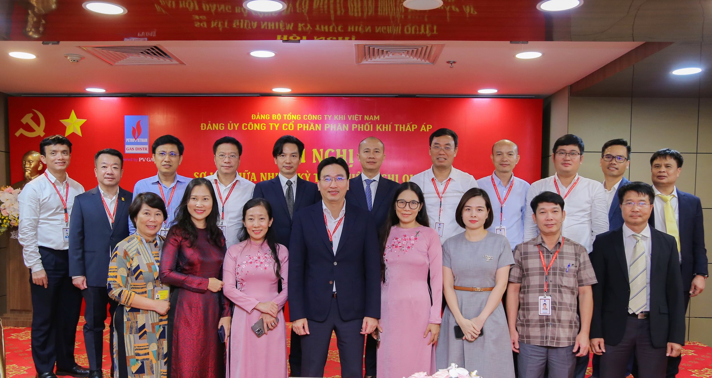 6.-chuc-mung.jpg