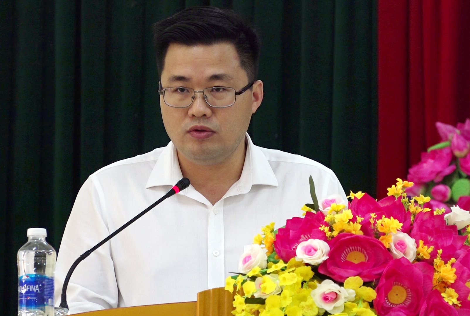 ong-pham-thai-son-pho-chu-tich-ubnd-huyen-van-chan.jpg