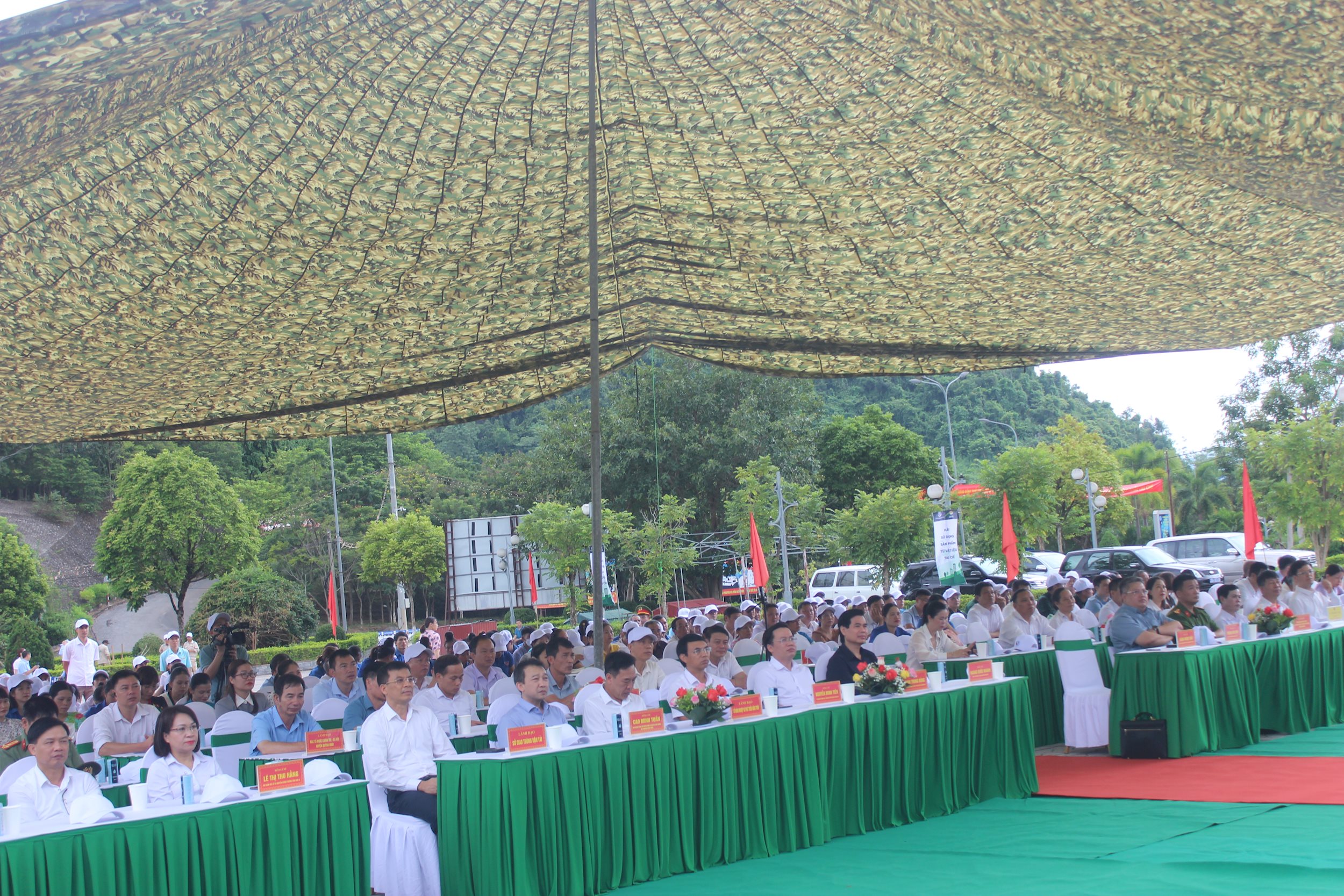 anh-phat-dong-1.jpg