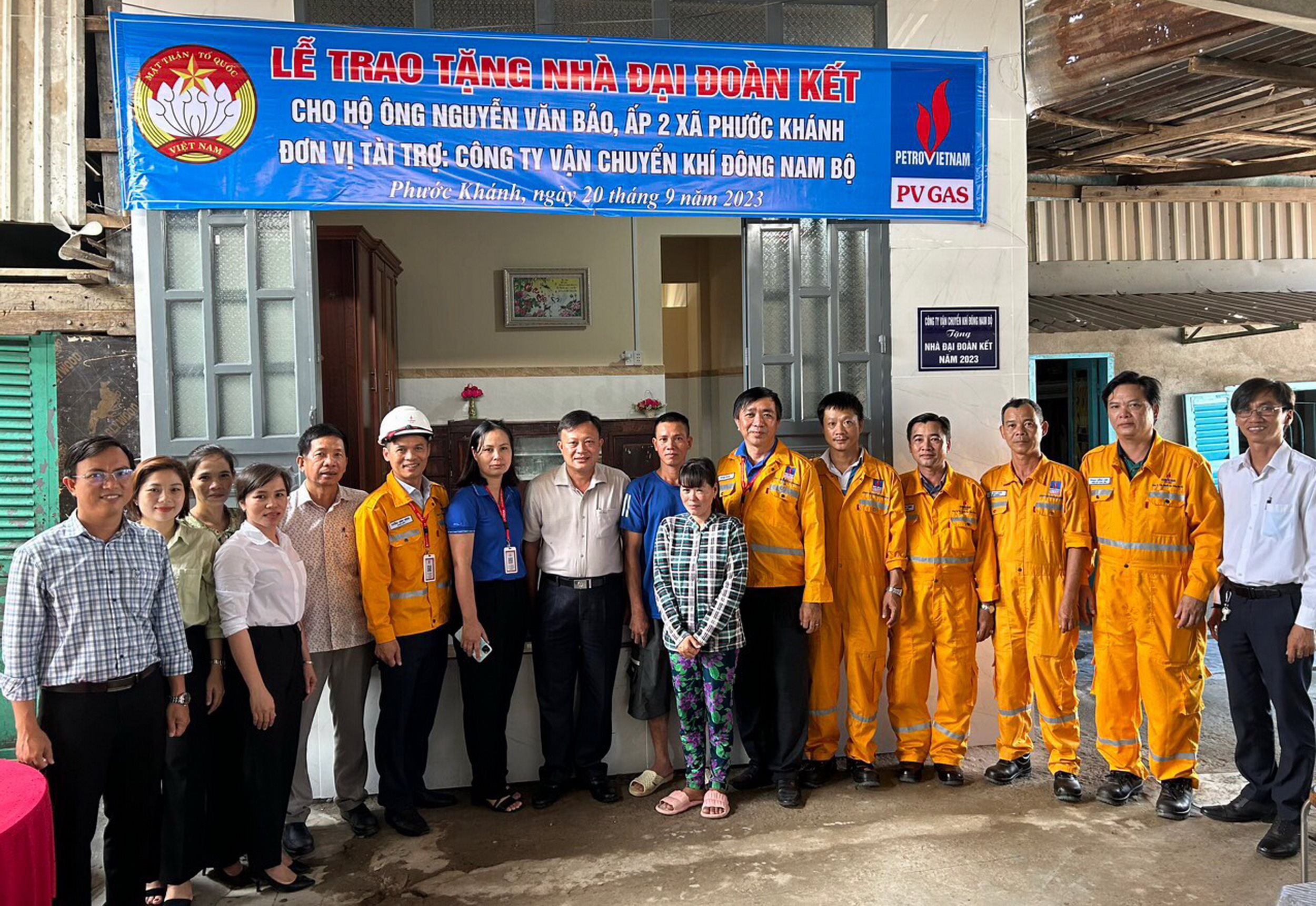 5.-trao-nha-tinh-thuong.jpg
