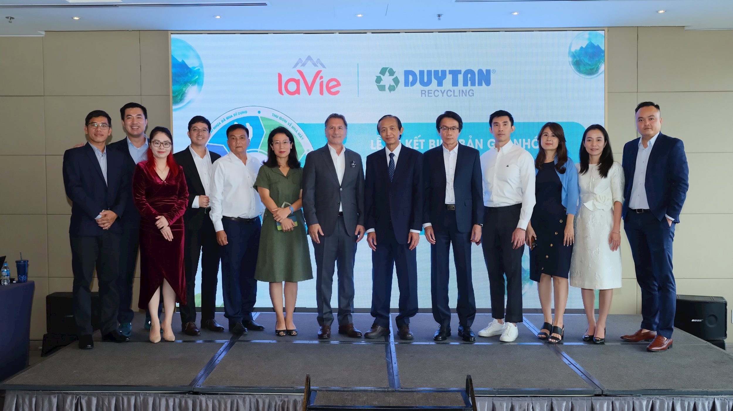 ky-ket-duy-tan-lavie-2.jpg