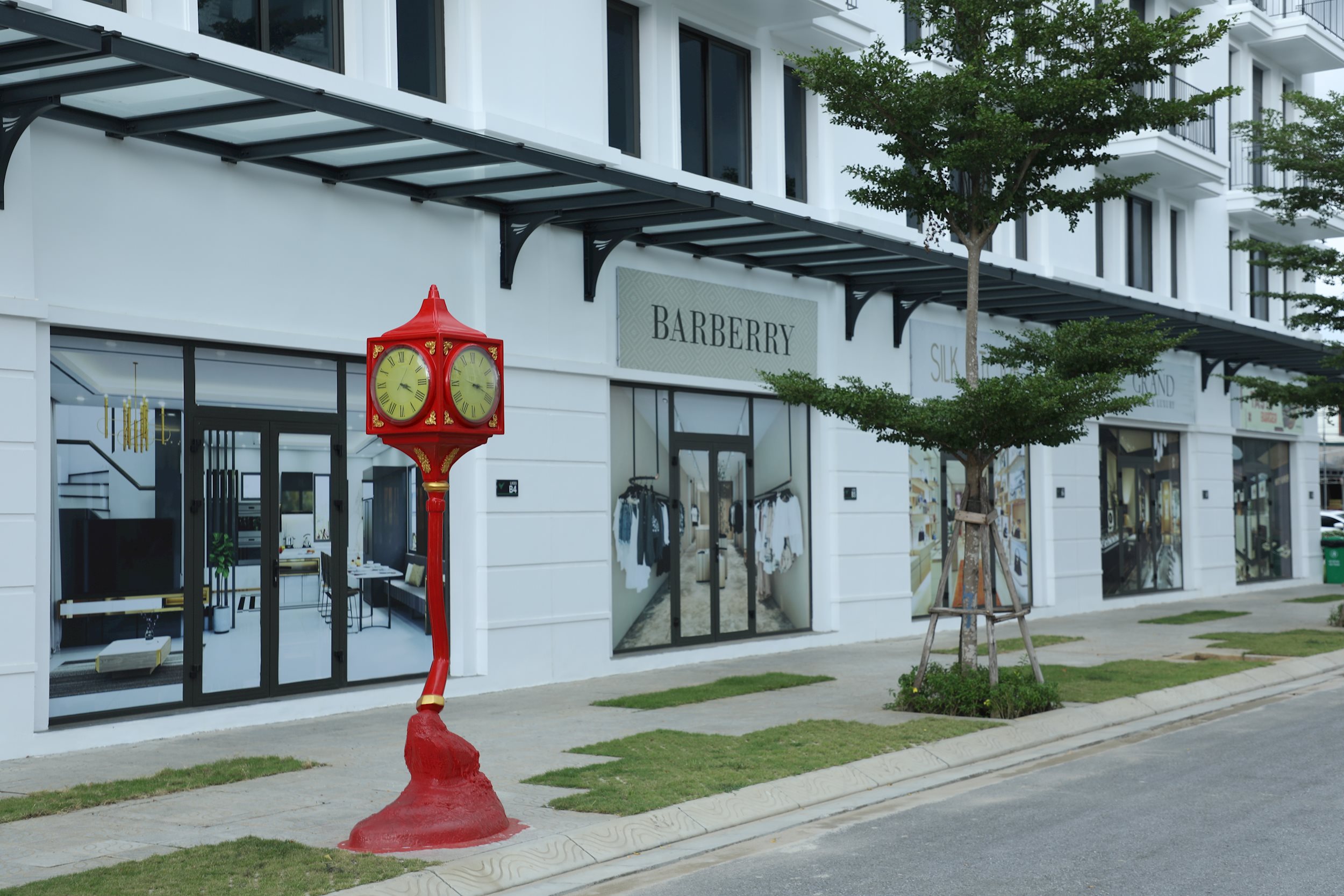 pr4_vlasta-sam-son_shophouse-mat-bien_-anh-1.jpg
