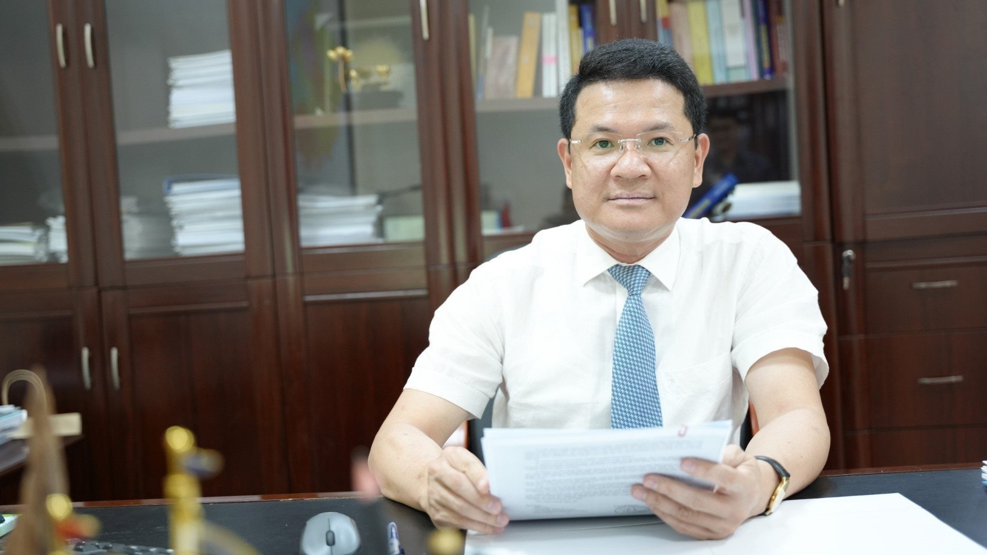 thumbnail_ong-hoang-hai-minh-pho-chu-tich-ubnd-tinh-thua-thien-hue.jpg