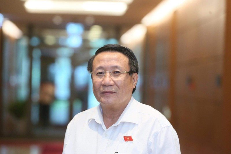 db-ha-sy-dong.jpg
