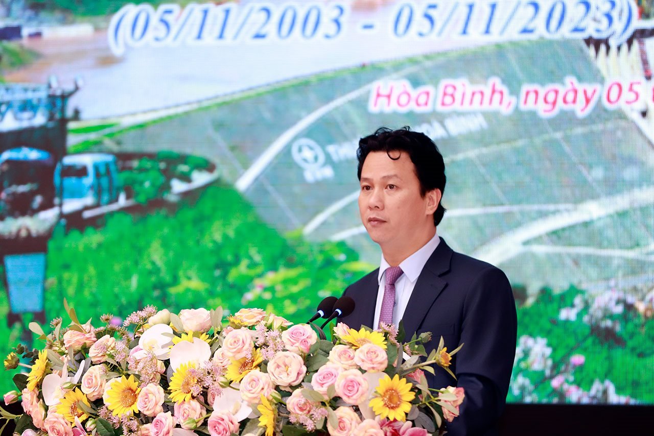 small_bt-phat-bieu-can-can.jpg