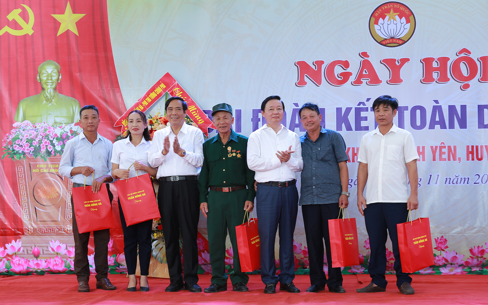 Mỗi thôn, làng là hạt nhân của phong trào đại đoàn kết- Ảnh 6.