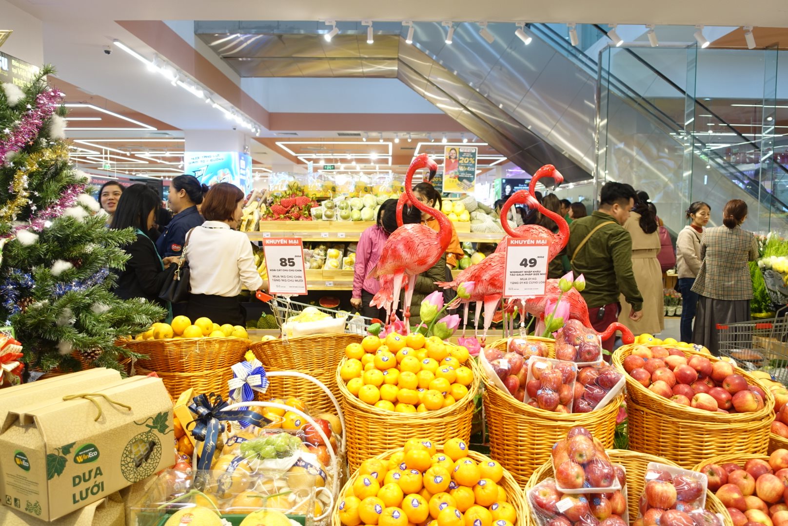 3-winmart-le-van-thiem-voi-mo-hinh-moi-dap-ung-nhu-cau-da-dang-cua-nguoi-tieu-dung-ca-ve-san-pham-va-dich-vu.jpg
