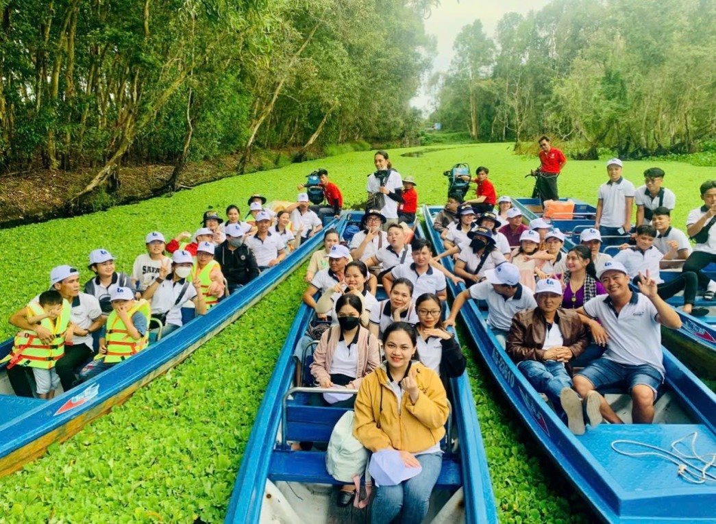 du-lich-sinh-thai-tai-rung-tram-tra-su-bql-vqg-tra-su-.jpg