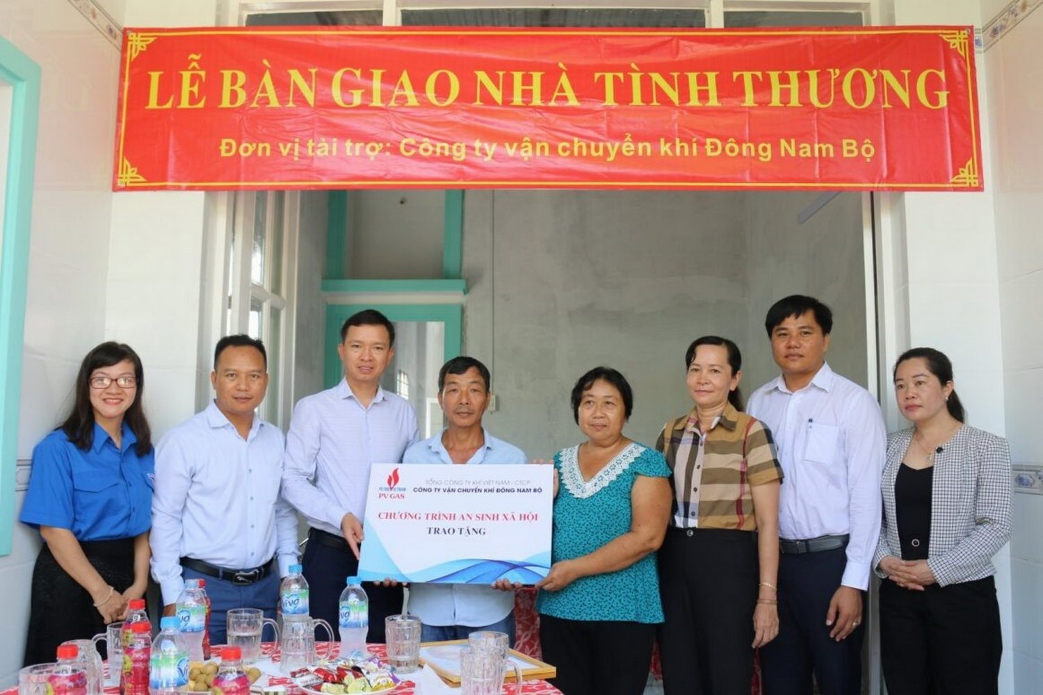 1-le-ban-giao-nha-tinh-thuong20231226125201.jpg