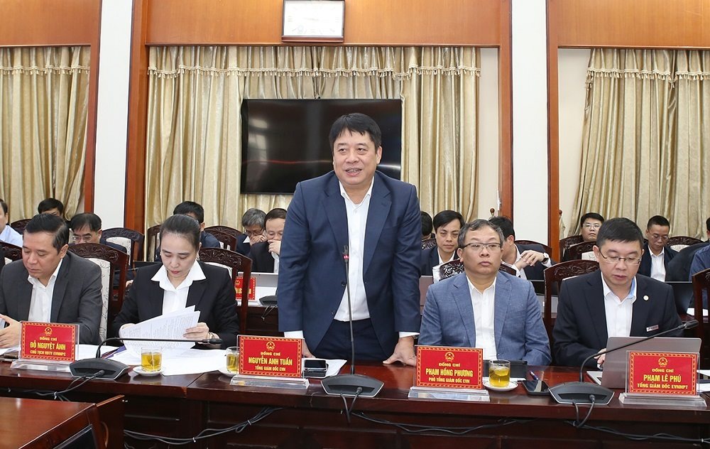 anh3lamviechaiduong1910224.jpg
