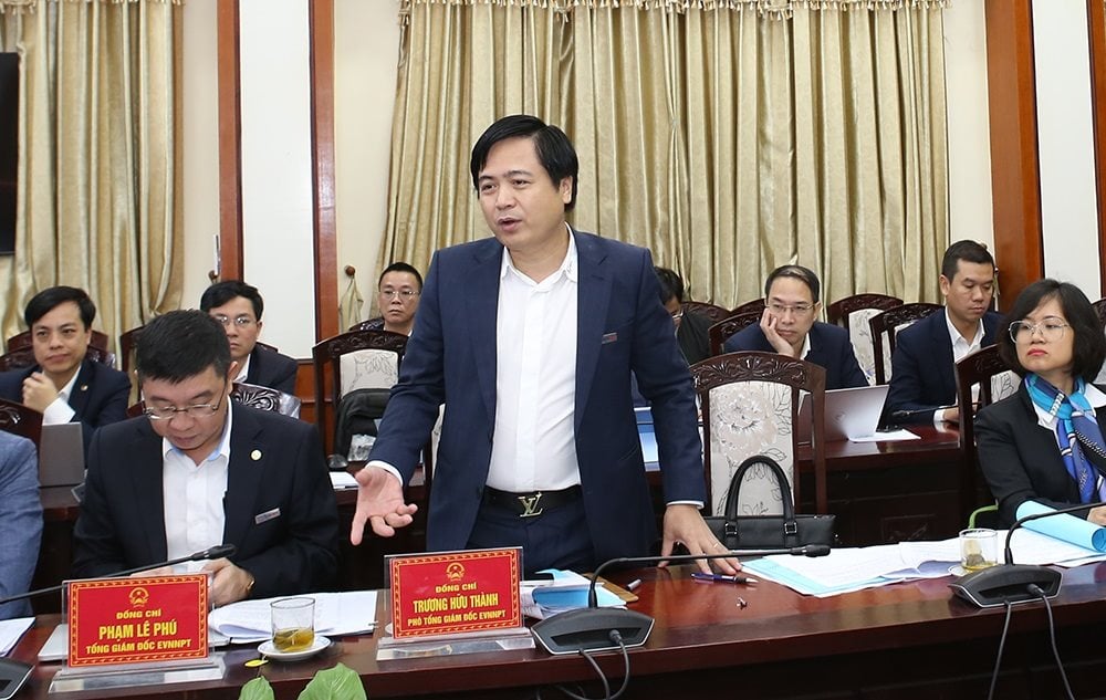 anh6lamviechaiduong191024.jpg