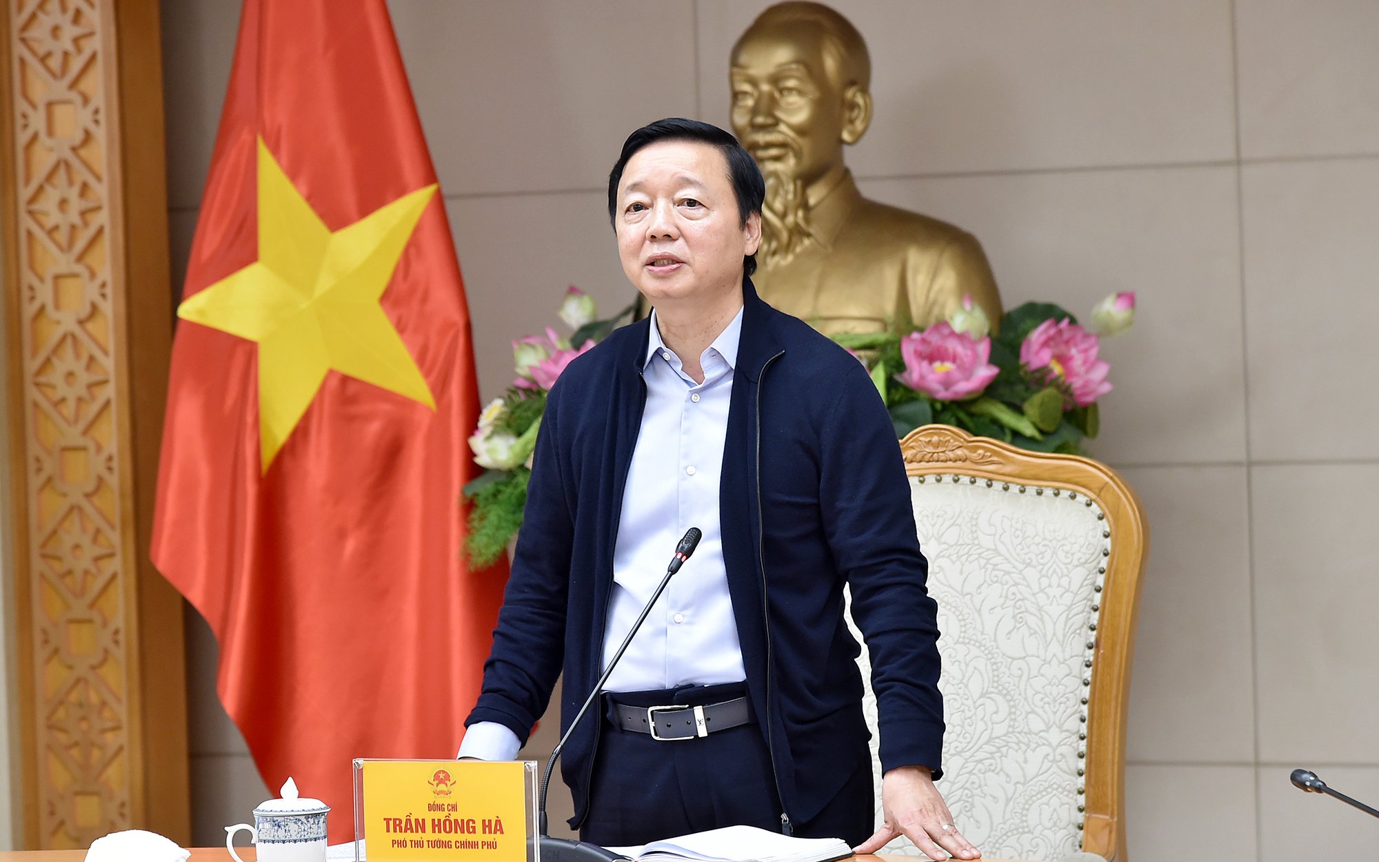 Khẩn trương đưa Luật Đất đai (sửa đổi) vào cuộc sống- Ảnh 1.
