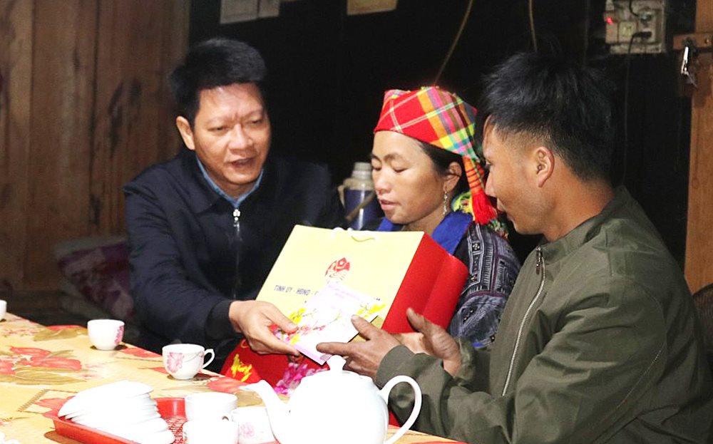317554_24-1-phuoc1.jpg