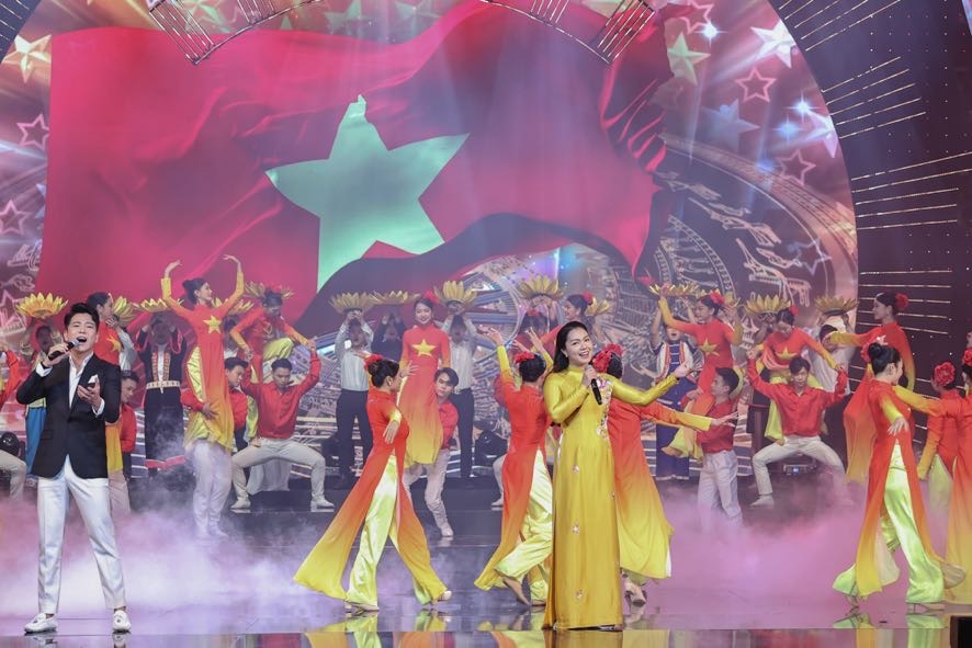 Thủ tướng Phạm Minh Chính: Phải đặc biệt coi trọng và đẩy mạnh hơn nữa công tác xây dựng Đảng- Ảnh 10.