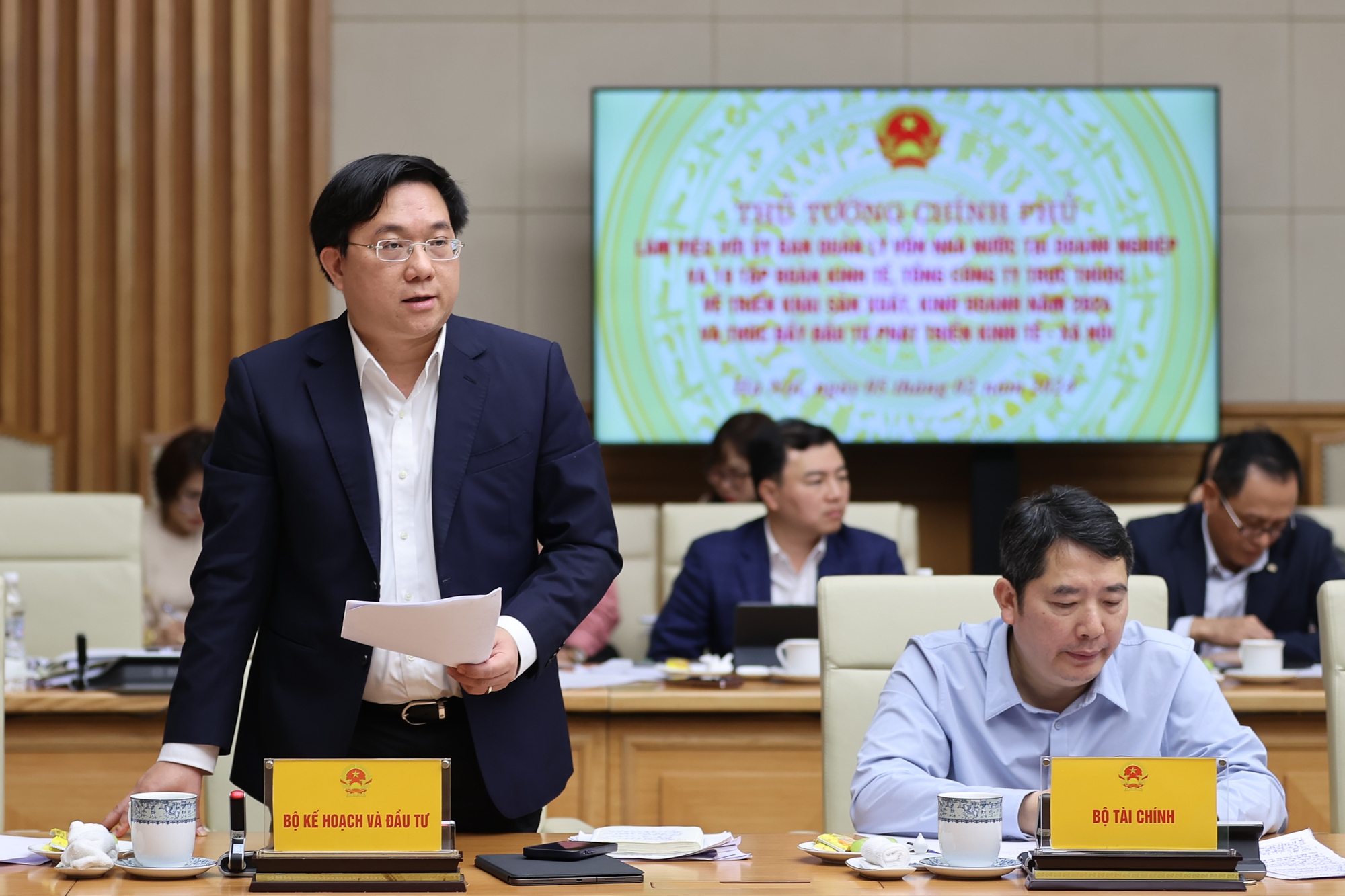 19 tập đoàn, tổng công ty phải phát huy tinh thần tấn công, thúc đẩy mạnh mẽ đầu tư phát triển, đạt kết quả cao hơn về 6 nội dung- Ảnh 9. 19 tập đoàn, tổng công ty phải phát huy tinh thần tấn công, thúc đẩy mạnh mẽ đầu tư phát triển, đạt kết quả cao hơn về 6 nội dung- Ảnh 9.