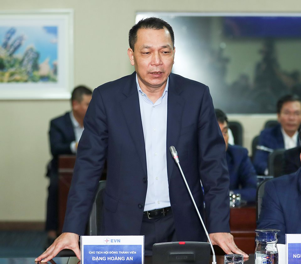 danghoangan1.jpg