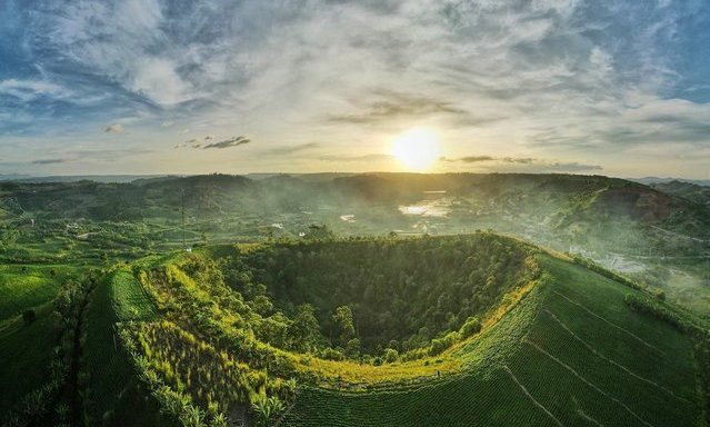 to-chuc-tai-tham-dinh-cong-vien-dia-chat-toan-cau-unesco-dak-nong.jpeg