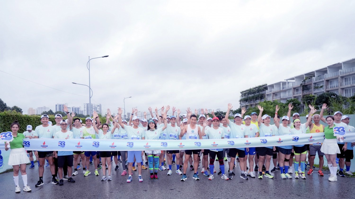 cdn-petrotimes.mastercms.vn-stores-news_dataimages-2024-022024-09-14-_gii-chy-pv-gas-run-hanh-trinh-nang-lung-xanh-202320240209144120.jpg