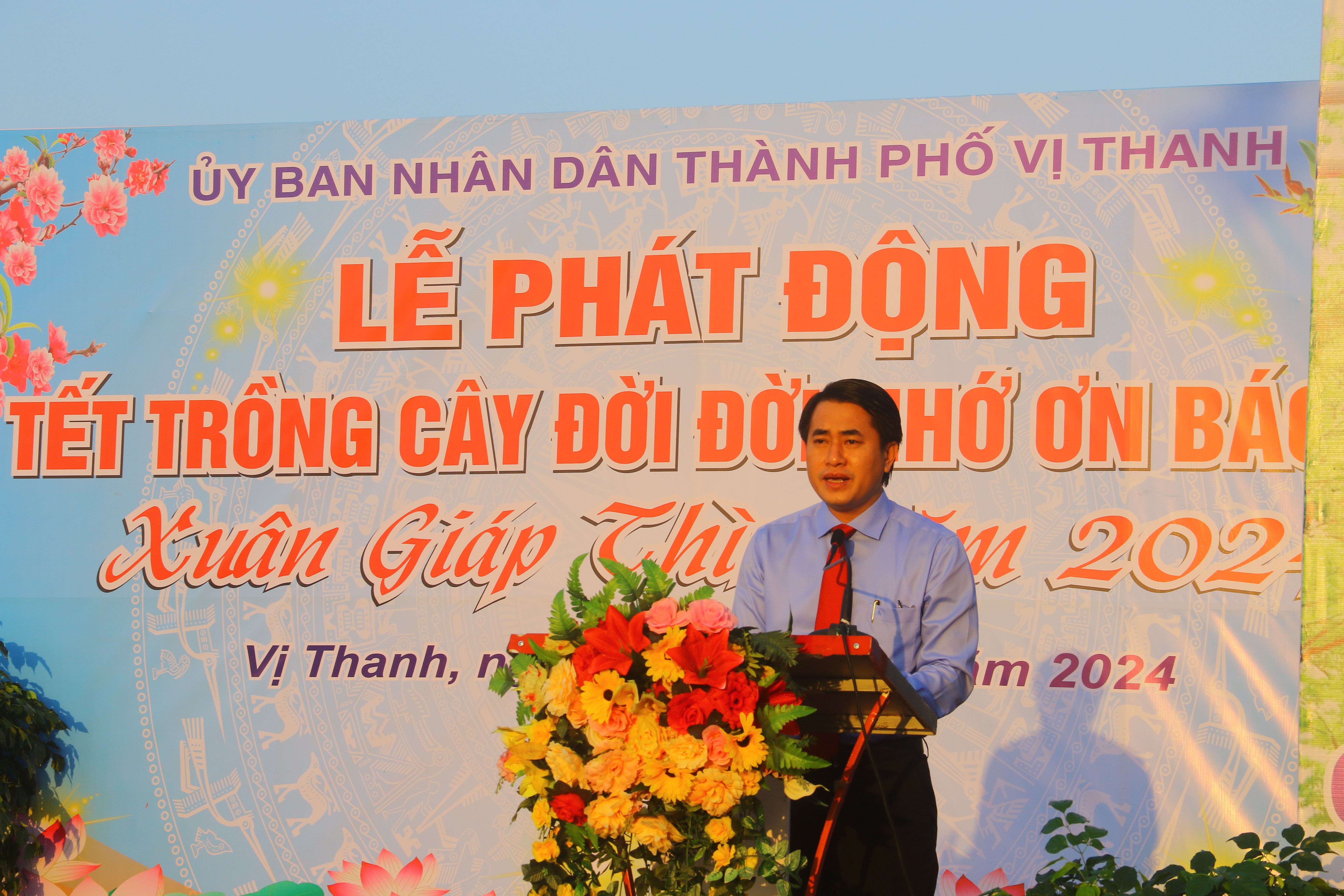 a3-trong-cay-hau-giang.jpg