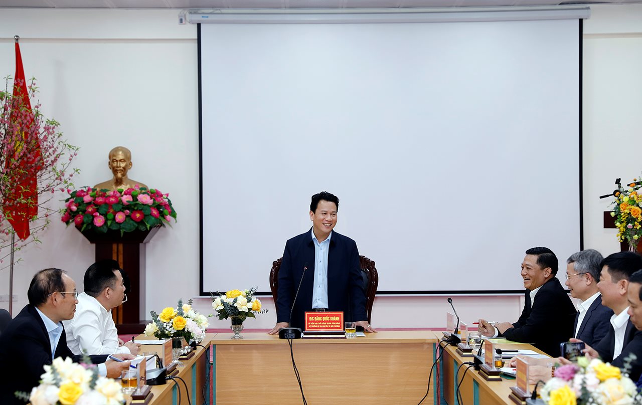 small_20240219_bo-truong-lam-viec-voi-so-tnmt_3.jpg
