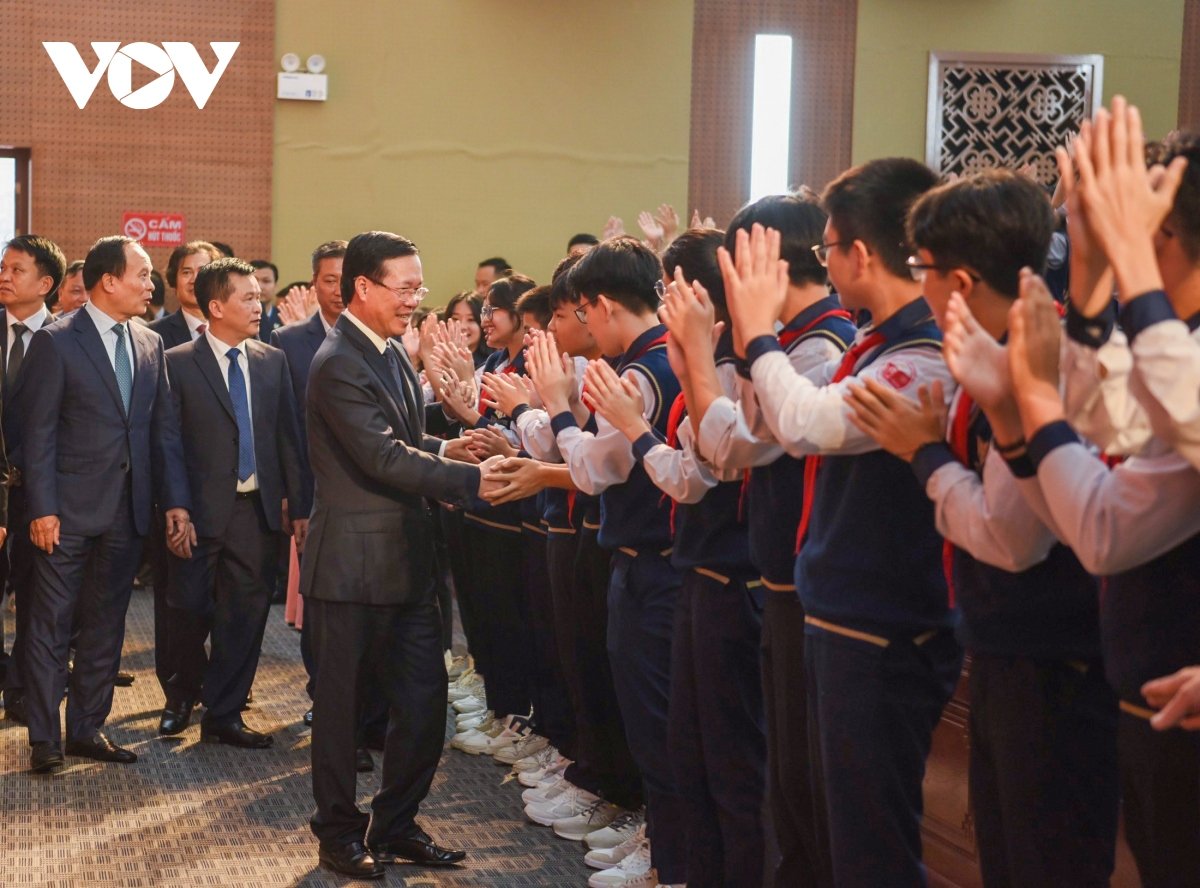 chu tich nuoc vo van thuong trong cay, tham hoi cac cu cao nien o Dong anh hinh anh 15