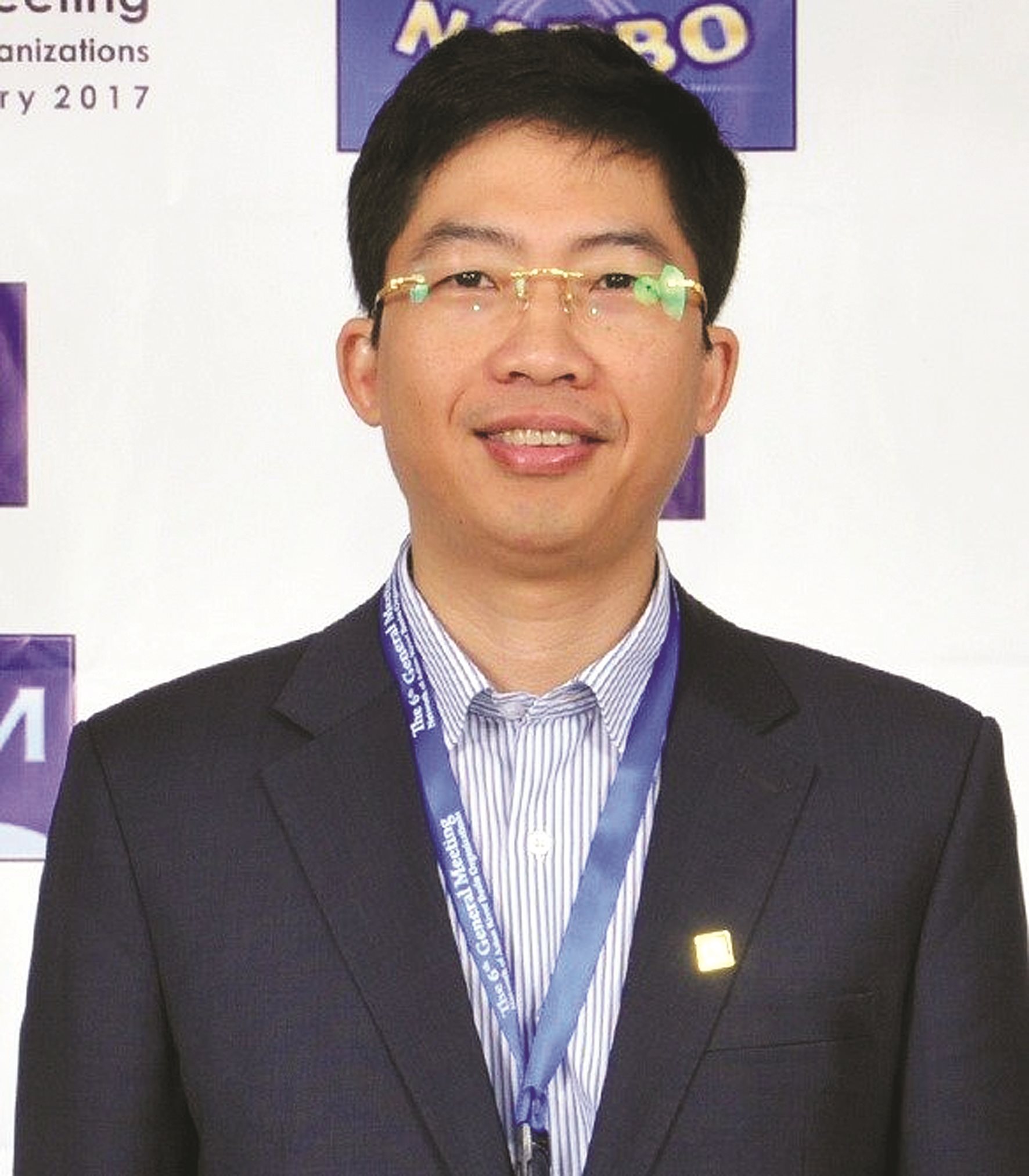 lvchinh.jpg