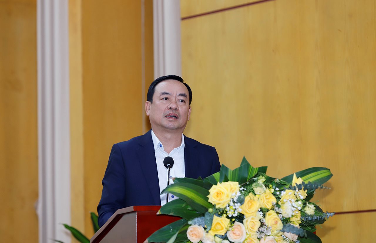 ong-quach-tat-liem-pct-hoa-binh.jpg